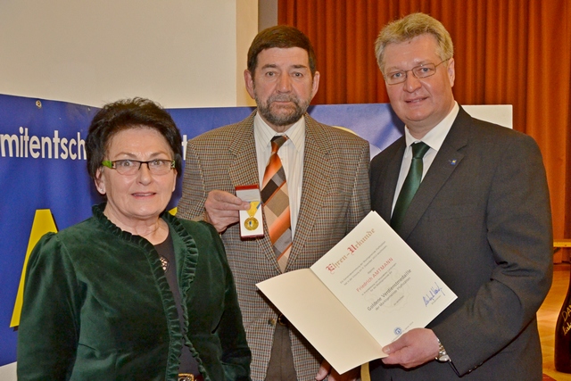 140110%20Ehrung%20Amtmann.jpg